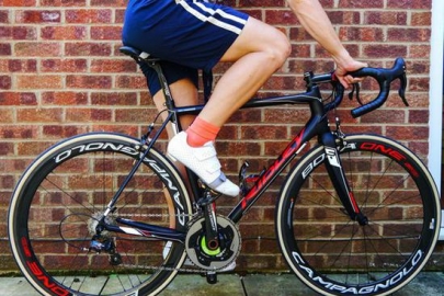 提臀瘦腿平小腹 最难减的部位骑单车就能实现