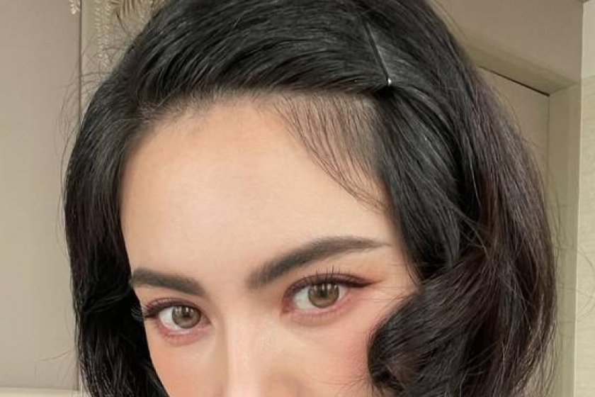 只有“蛇系”美女才能站上C位?美女
