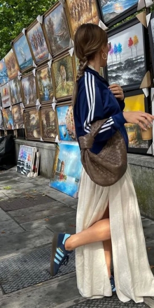 曾被看作“运动专属”的单品，如今正霸占时髦精衣橱